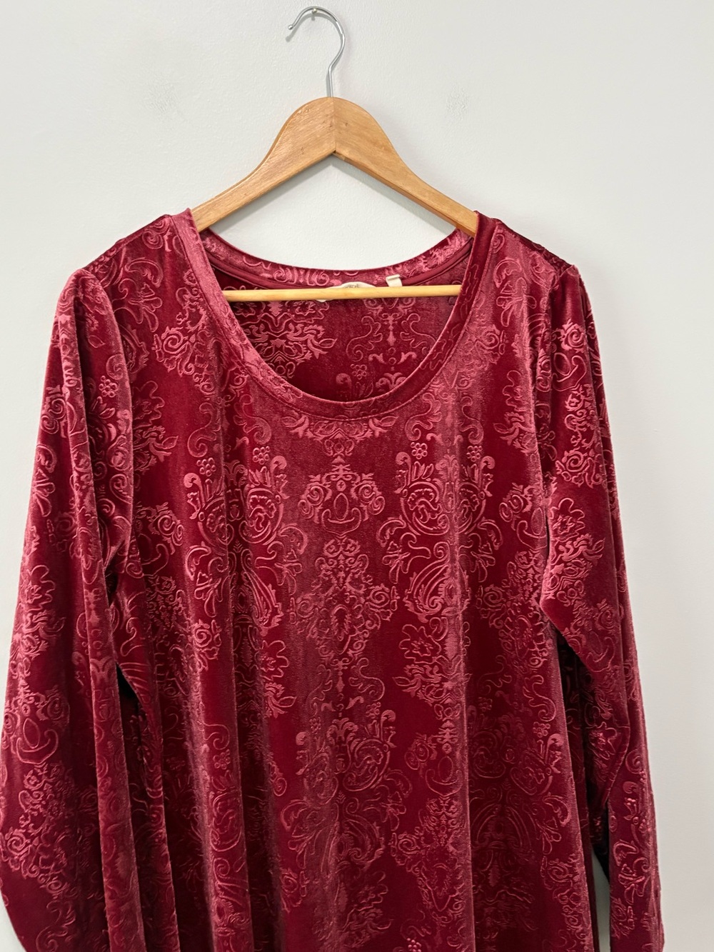 Soft Surroundings Burgundy Velvet Embossed Long Sleeve Forest Fairy Maxi Dress